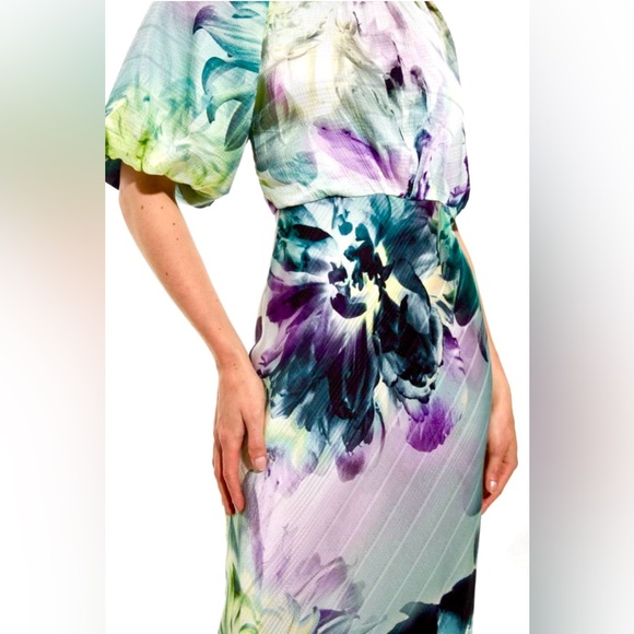 Karen Millen Multicolor Floral Maxi Dress w Puff Sleeves - Picture 3 of 13